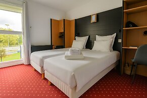 Hotel Restaurant Le Brennus (Logis Hotel)