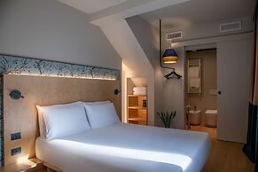 Hotel Casa W