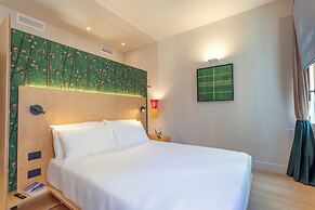 Hotel Casa W