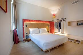 Hotel Casa W