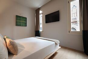 Hotel Casa W