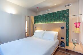 Hotel Casa W