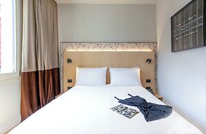 Hotel Casa W