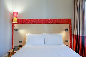 Hotel Casa W