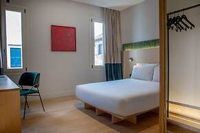Hotel Casa W