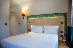 Hotel Casa W