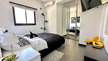 Gugel Waves Apartments HaAliya 75