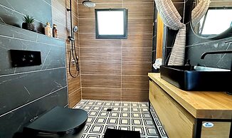 Gugel Waves Apartments HaAliya 75