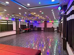 Fortune Club And Suites