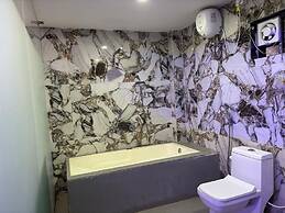 Fortune Club And Suites