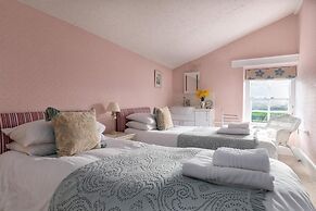Eisteddfa Country House and Cottages