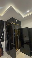Smart Luxury Apartments & Suites