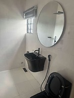 Smart Luxury Apartments & Suites
