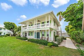 Cocoplum 10 in George Town