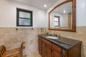 George Town Villas 118