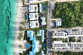 The Grove 33 in Grand Cayman