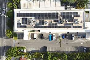 The Grove 33 in Grand Cayman