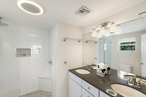 Coconut Bay 126 in West Bay