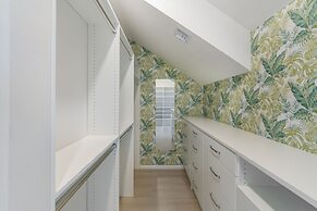 Coconut Bay 126 in West Bay