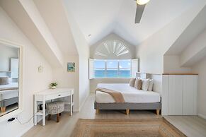 Coconut Bay 126 in West Bay