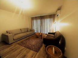 Tahiti - Urban Maohi Cottage