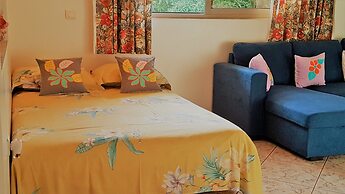 Huahine - Tipanier House