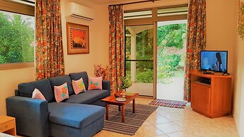 Huahine - Tipanier House