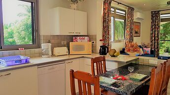 Huahine - Tipanier House