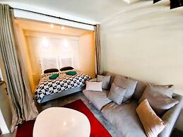 Tahiti - Urban Escape