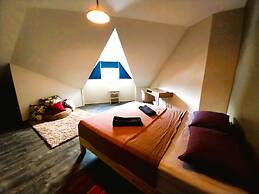 Tahiti - Urban Escape