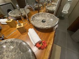 Moorea - The Serenity Creek spa