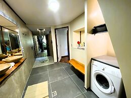 Moorea - The Serenity Creek spa