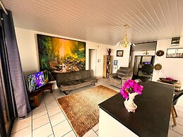 Tahiti - The Cozy Corner