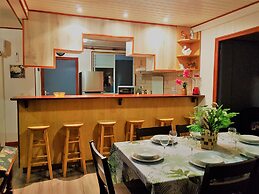 Huahine - Hibiscus House