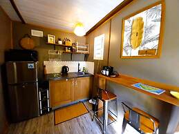 Moorea - Tropical Nest