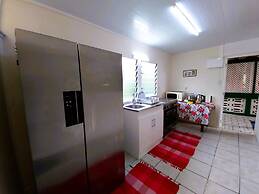 Tahiti - Matavai Bay Cottage