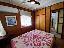 Tahiti - Fare Vainato Beach