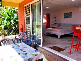 Tahiti - Terevete Pool Studio