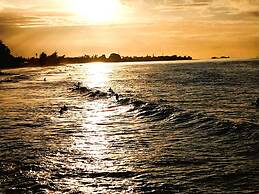 Tahiti - Haumaru Beach Fare