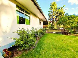 Tahiti - Haumaru Beach Fare