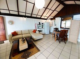 Tahiti - Vaiava Beach Cottage