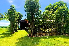 Tahiti - Vaiava Beach Cottage