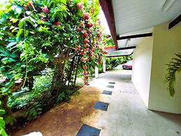 Tahiti - Vetea Pool Fare