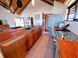 Moorea - Toatea Beach Hoe