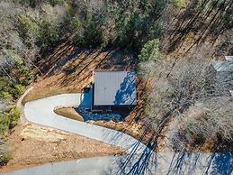Wet Dry Sauna w Fireplace Close to Waterfalls