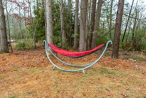 Rejuvenate in the Mtns w Sauna 5 min Drive to DT