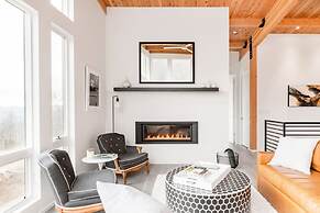 Luxury Retreat in the Clouds Jaw-dropping Views