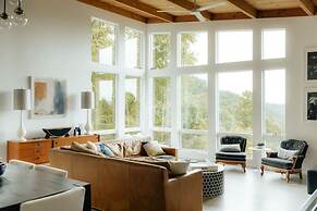 Luxury Retreat in the Clouds Jaw-dropping Views