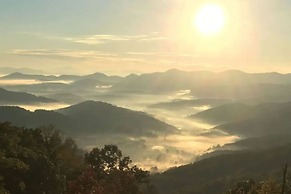 Luxury Retreat in the Clouds Jaw-dropping Views