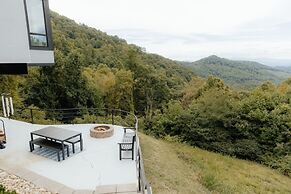 Luxury Retreat in the Clouds Jaw-dropping Views